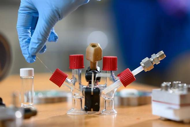 배터리 용량 3배 ‘괴물전지’ 탄생…전기항공기도 나올까